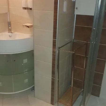 Drama17 公寓 鲁塞